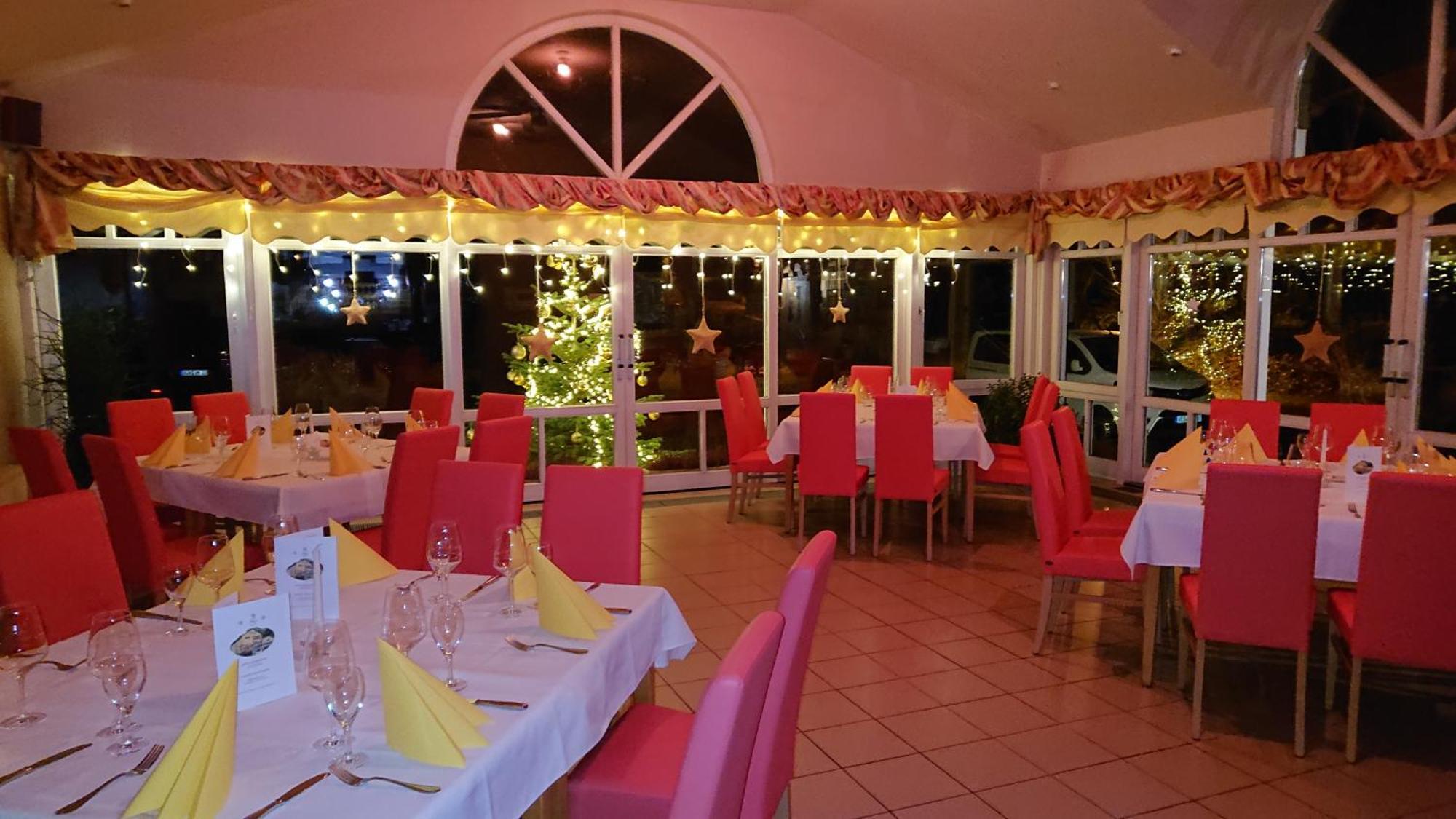 Hotel Goldbaechel Wachenheim an der Weinstrasse Luaran gambar